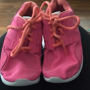 Pink/orange Nike shoes